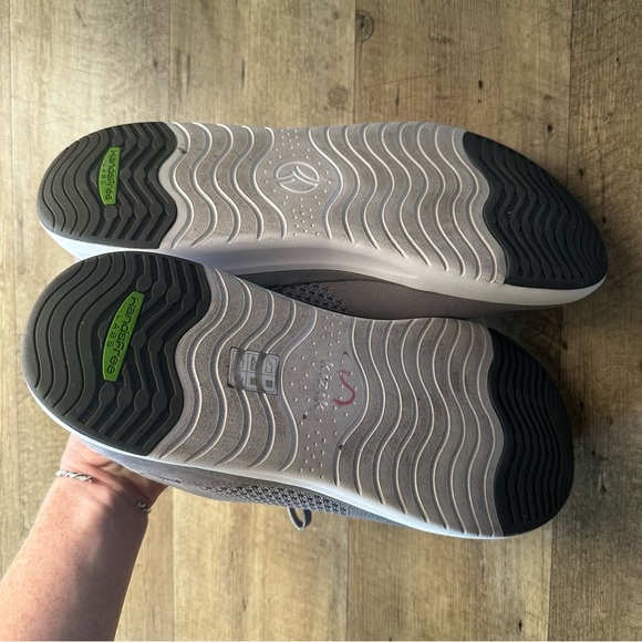 Kizik Lima Slip On Sneakers Mens main image 5